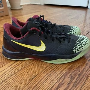 Nike Zoom Kobe Venomenon 4 Men's Sneakers